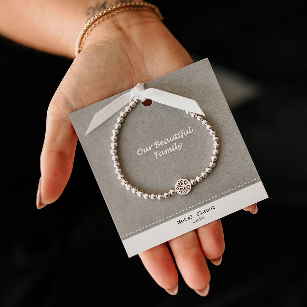 Our Beautiful Family - Tree of Life / Polished silver heart bead stretch bracelet