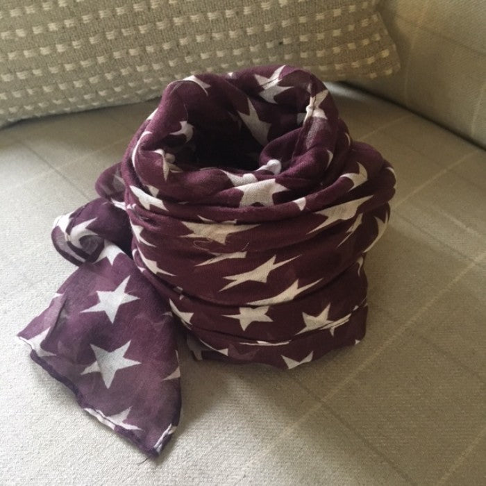 Gorgeous purple starburst soft scarf!